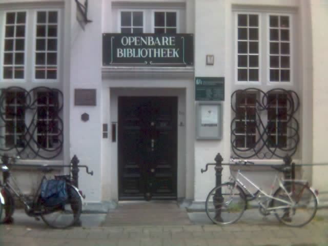 Het Huis de Pinto — Sint Antoniesbreestraat 69