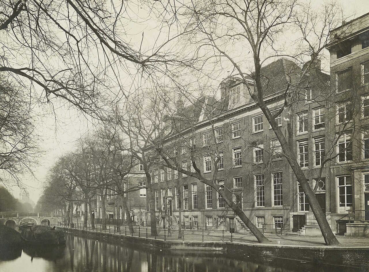 Stadsherstel op de Wallen